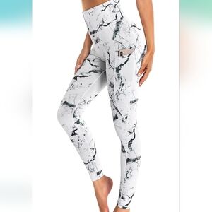 PUGES High-Waisted Marble Print Leggings EUC